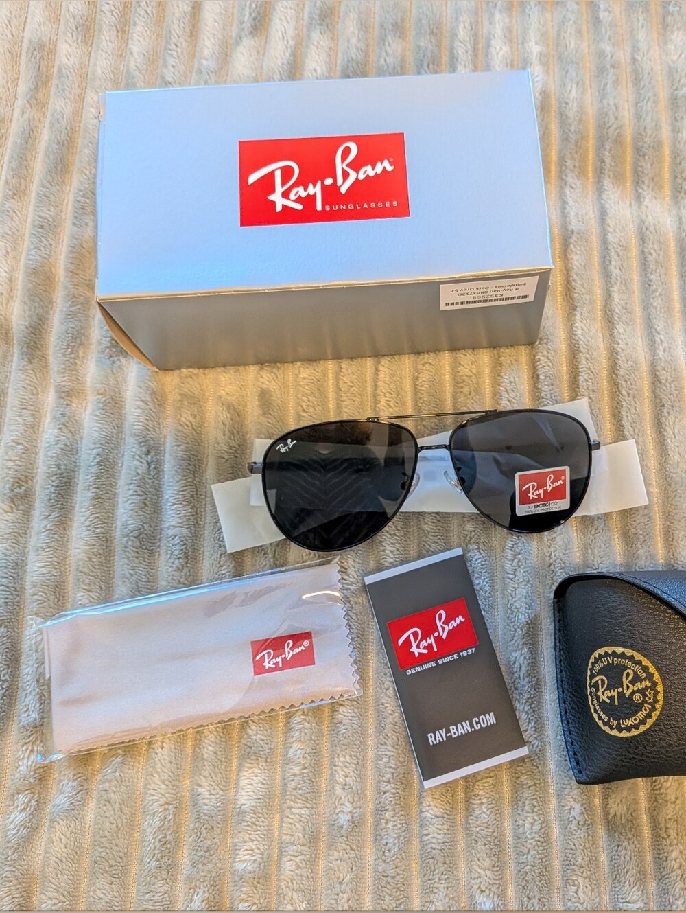 Ray-Ban RB3712D Black Aviator Sunglasses Dark Grey 62mm NWT